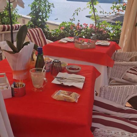 Hotel Villa Iulia ヴェントテーネ エクステリア 写真