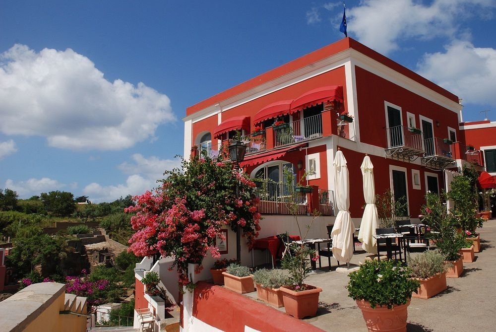Hotel Villa Iulia ヴェントテーネ エクステリア 写真